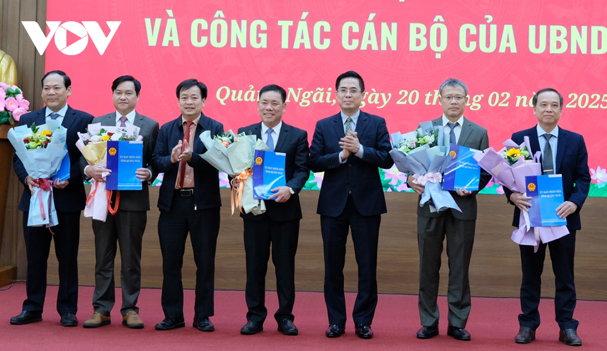 Quảng Ngãi bổ nhiệm giám đốc các sở mới thành lập sau tinh gọn bộ máy